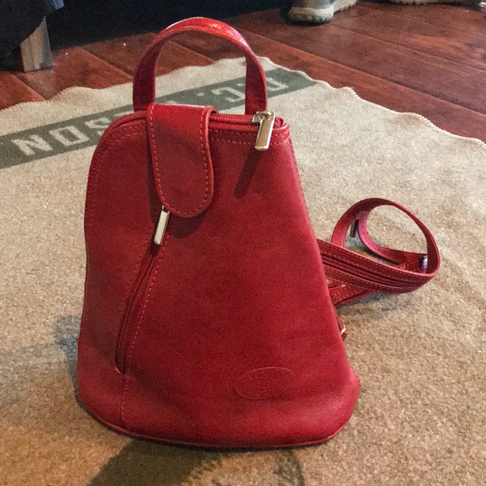 L’Artigiano leather made in Italy backpack purse
